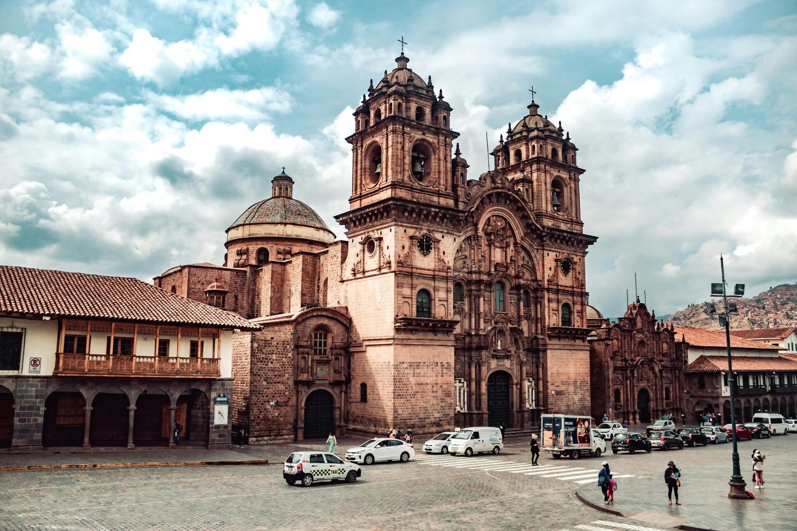 Cusco Cathedral in Peru under a dynamic sky offers a glimpse into rich colonial architecture.
